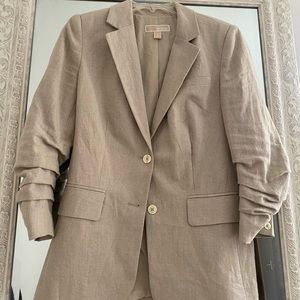 Michael Kors beige blazer